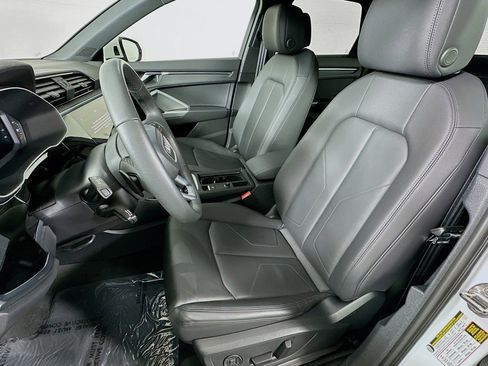 Used 2025 Audi Q3 2.0T Premium w/ Convenience Package image 18