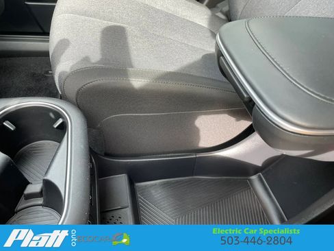 Used 2024 Hyundai Ioniq 5 SEL image 29
