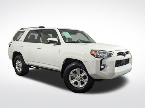 Used 2024 Toyota 4Runner SR5 image 2