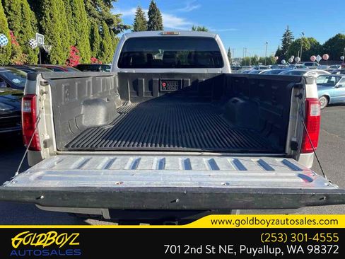 Used 2012 Ford F250 XLT w/ XLT Interior Pkg AWD/4WD image 11