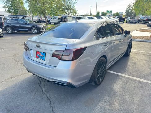 Used 2019 Subaru Legacy 2.5i Premium AWD/4WD image 5