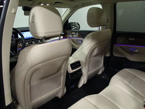 Certified 2024 Mercedes-Benz GLE 450 4MATIC image 29