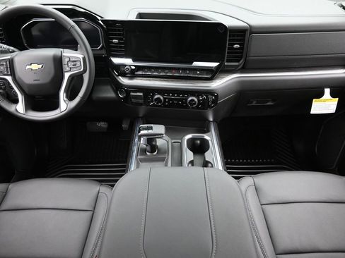 New 2026 Chevrolet Silverado 1500 LTZ w/ Z71 Off-Road Package image 14