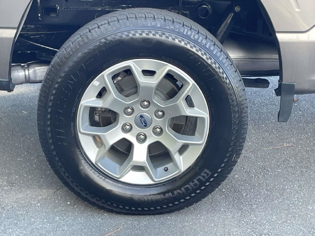 Used 2023 Ford F150 XLT AWD/4WD image 7