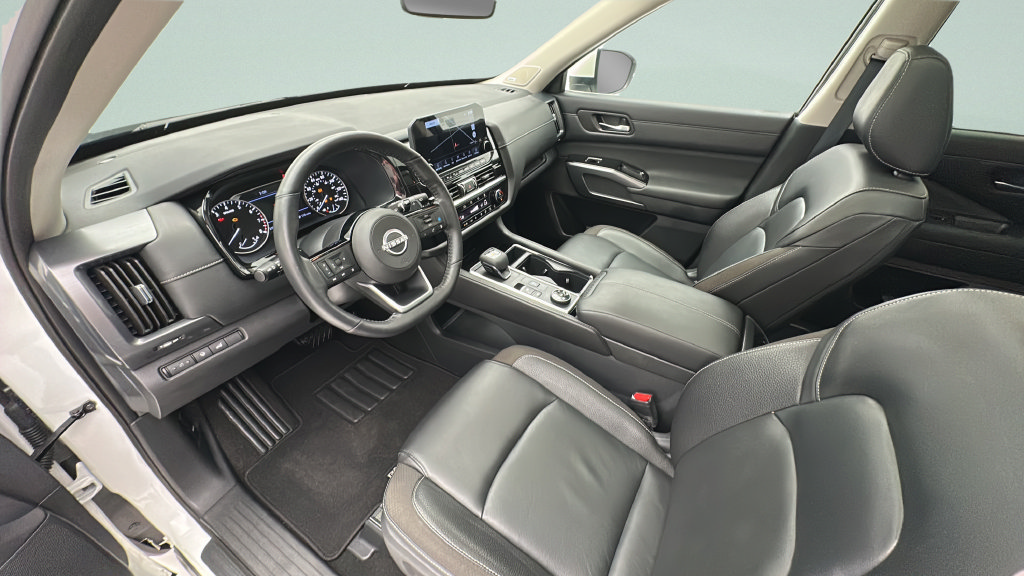 Used 2023 Nissan Pathfinder SL w/ SL Premium Package AWD/4WD image 12