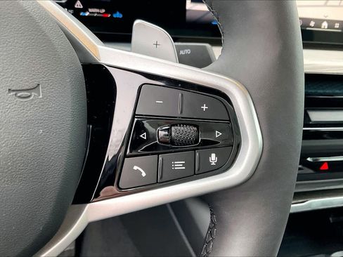 Used 2026 BMW 330i Sedan w/ M Sport Package image 20