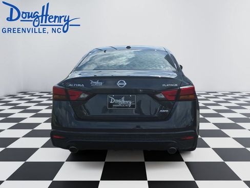 Used 2019 Nissan Altima 2.5 Platinum AWD/4WD image 4