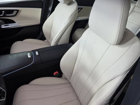New 2026 Mercedes-Benz E 350 Sedan image 8