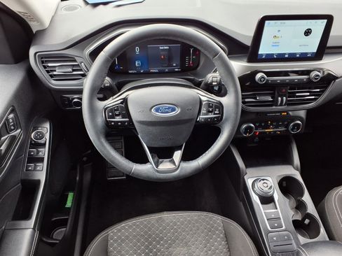 Certified 2023 Ford Escape Active image 6