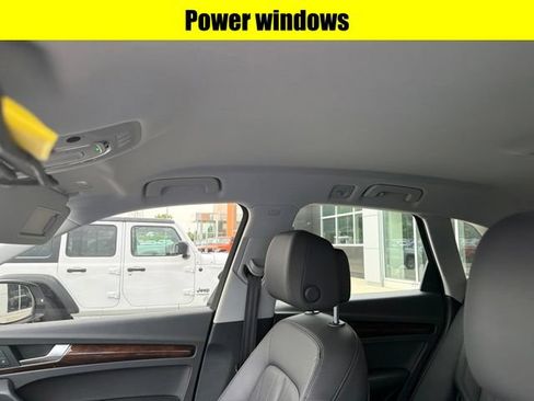 Used 2019 Audi Q5 2.0T Premium AWD/4WD image 11