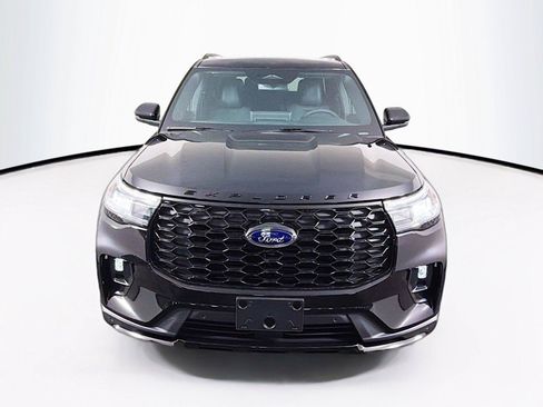New 2026 Ford Explorer ST-Line w/ ST-Line Street Pack AWD/4WD image 13
