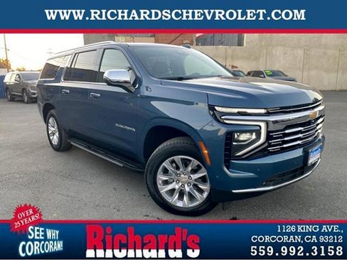 Used 2025 Chevrolet Suburban Premier RWD image 1