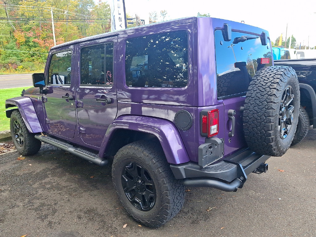 Used 2016 Jeep Wrangler Unlimited Sahara AWD/4WD image 7