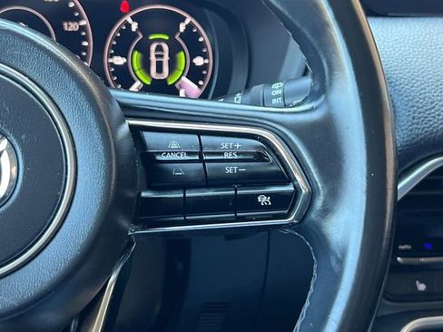 Certified 2024 MAZDA CX-90 Plug-In Hybrid w/ Preferred AWD/4WD image 30