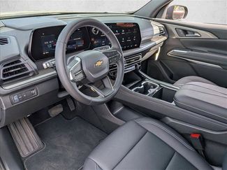 New 2026 Chevrolet Traverse LT w/ Sun and Wheel Package FWD video 3