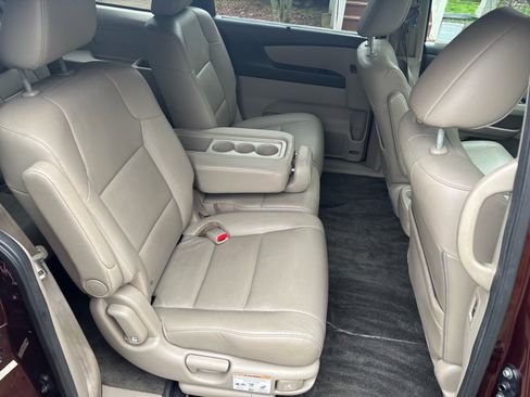 Used 2016 Honda Odyssey EX-L image 38