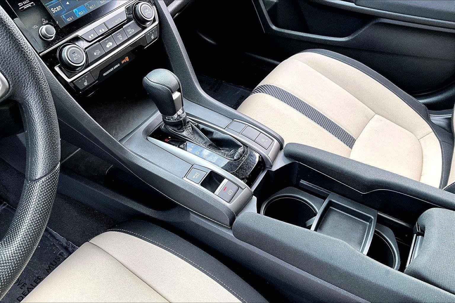 Used 2019 Honda Civic EX image 18