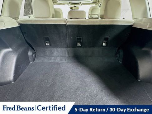 Used 2018 Subaru Forester 2.5i Premium w/ All-Weather Package image 27