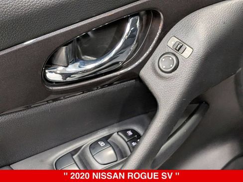 Used 2020 Nissan Rogue SV AWD/4WD image 15