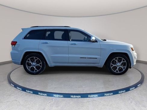 Used 2021 Jeep Grand Cherokee Overland image 5