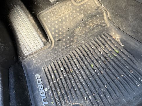 Used 2016 Toyota Corolla S image 17