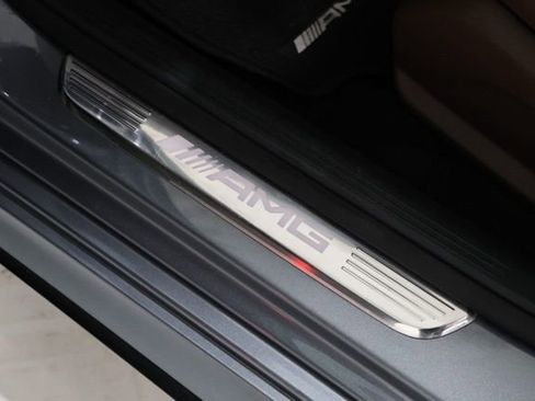 Used 2019 Mercedes-Benz E 63 AMG S image 21