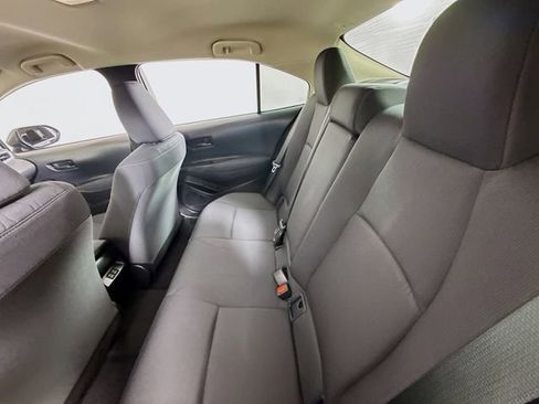 Certified 2025 Toyota Corolla LE image 9