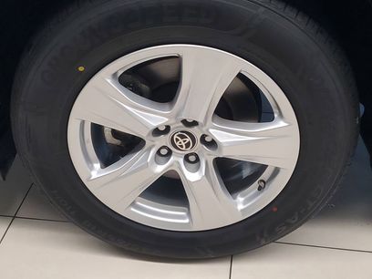 Certified 2024 Toyota Highlander LE