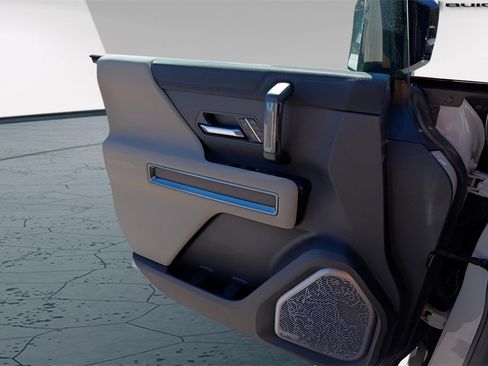 New 2026 GMC Hummer EV 4x4 Crew Cab image 18