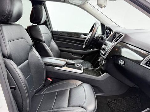 Used 2015 Mercedes-Benz ML 350 2WD image 23
