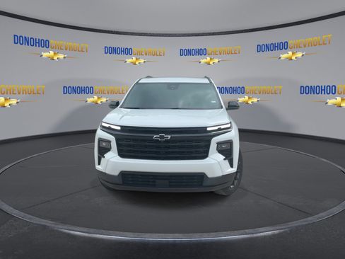 New 2026 Chevrolet Traverse LT w/ Midnight/Sport Edition FWD image 4