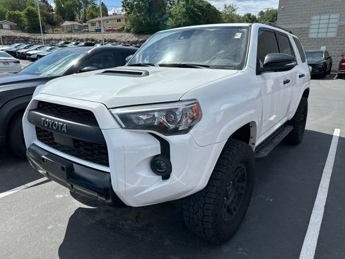 Used 2021 Toyota 4Runner Venture w/ Moonroof Package AWD/4WD image 1