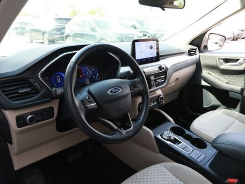 Used 2020 Ford Escape SE Sport image 24