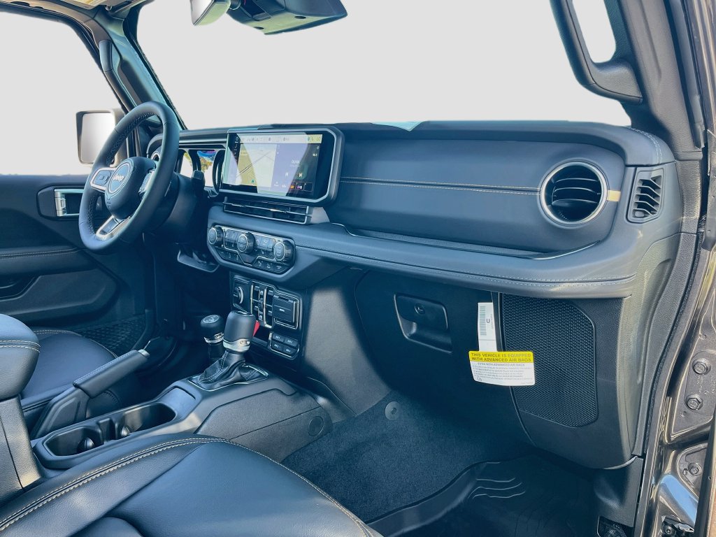 New 2027 Jeep Wrangler Unlimited Sahara AWD/4WD image 29