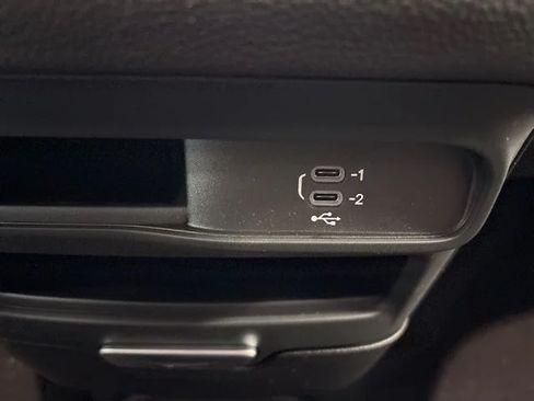 Used 2026 Chrysler Pacifica Select w/ S Appearance Package AWD/4WD image 23