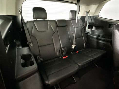 Used 2022 Kia Telluride S image 30