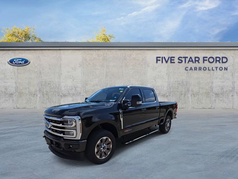 Used 2024 Ford F350 King Ranch w/ FX4 Off-Road Package image 4