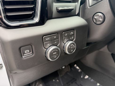 New 2026 GMC Sierra 1500 Denali w/ Denali Reserve Package image 19