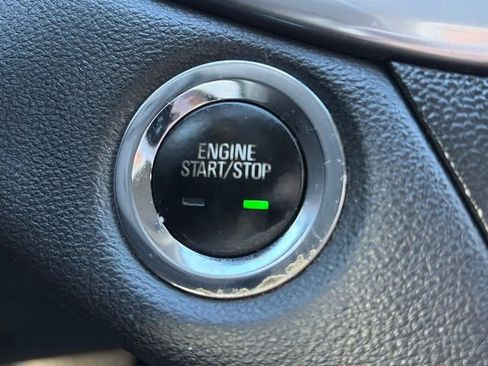 Used 2019 Chevrolet Impala LT image 42