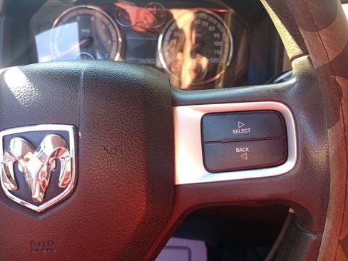 Used 2011 RAM 2500 SLT AWD/4WD image 25