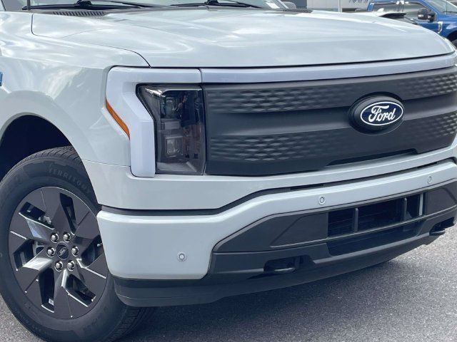 Used 2024 Ford F150 Lightning Flash w/ Max Trailer Tow Package AWD/4WD image 2