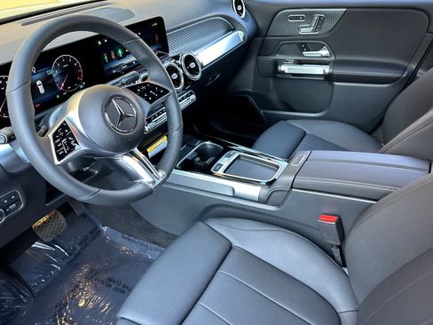 New 2026 Mercedes-Benz GLB 250 GLB 250 image 9