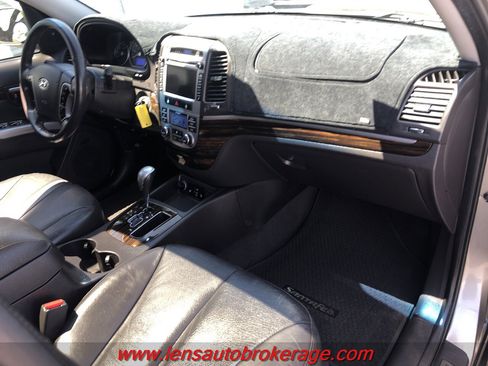 Used 2012 Hyundai Santa Fe Limited w/ Navigation Pkg 4 FWD image 21