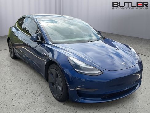 Used 2021 Tesla Model 3 Standard Range Plus RWD image 6