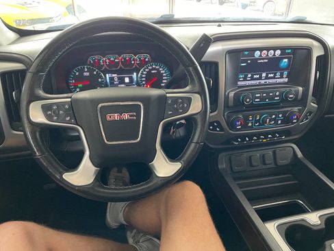 Used 2018 GMC Sierra 1500 SLT image 33