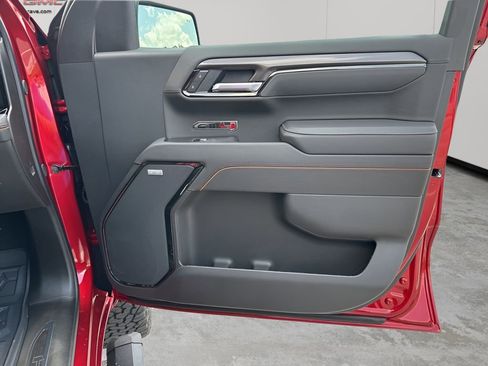 New 2025 GMC Sierra 1500 AT4 w/ AT4 Premium Package image 14