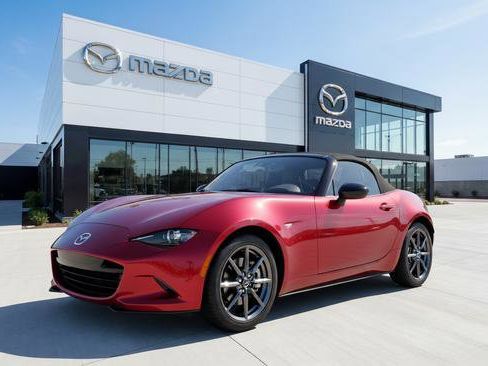 New 2025 MAZDA MX-5 Miata Grand Touring w/ Appearance Package image 2