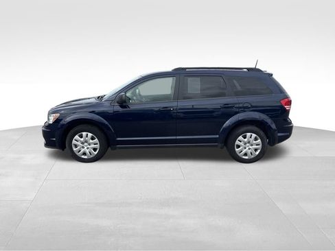 Used 2020 Dodge Journey SE FWD image 3