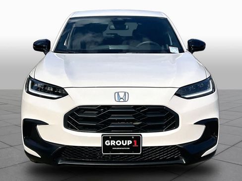 Used 2024 Honda HR-V Sport image 4
