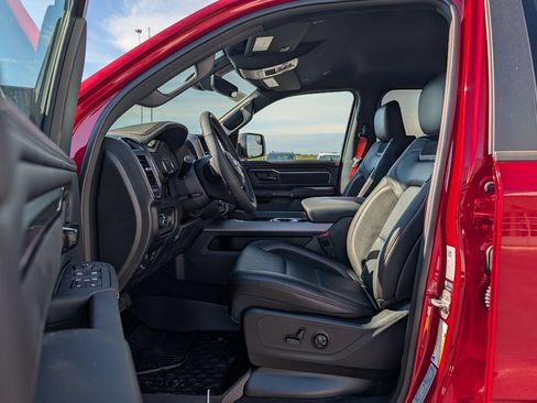 New 2026 RAM 1500 Laramie AWD/4WD image 5